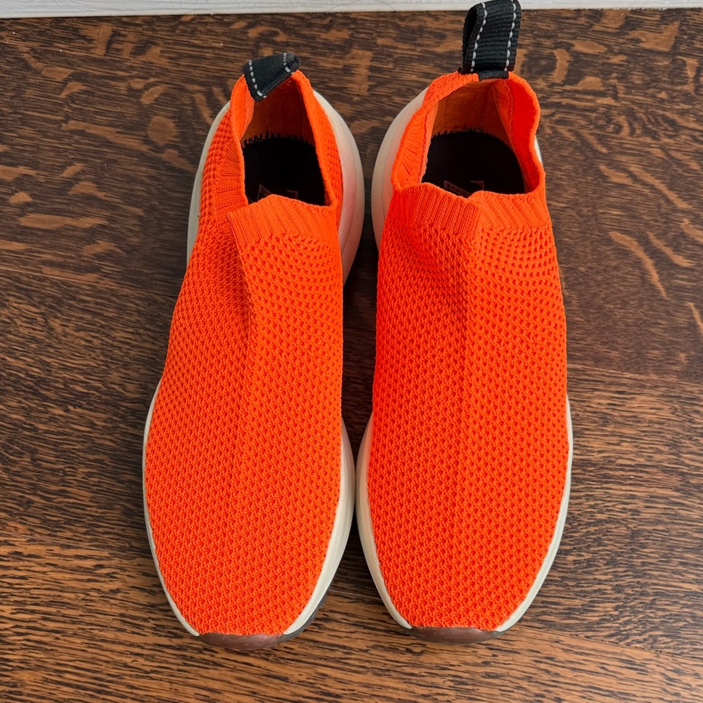 Comfy mesh sneaker